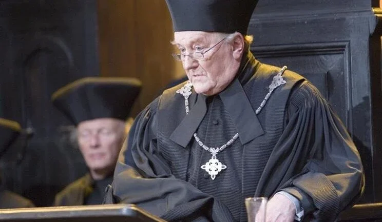 Morre Robert Hardy,o 