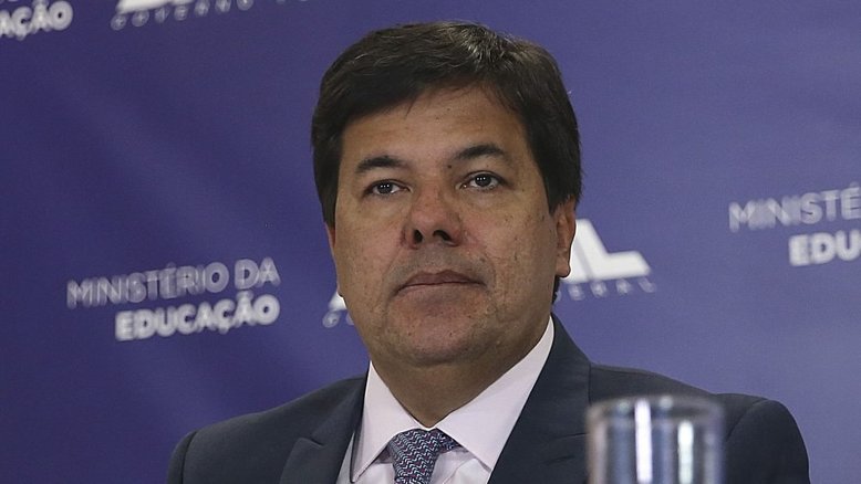 Mendonça Filho e Izalci Lucas são cotados para Ministério da Educação