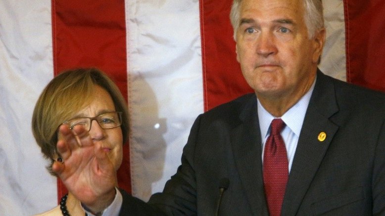 Republicanos rejeitam candidato de Trump em primária no Alabama