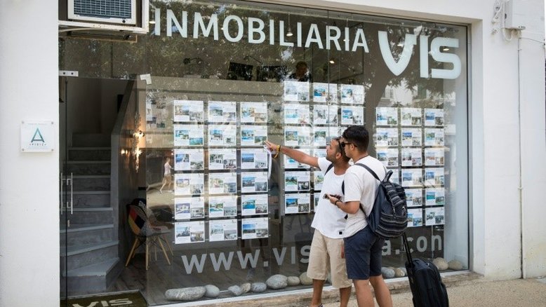 Preço dos imóveis residenciais cai 0,02% em março no País, revela Fipezap