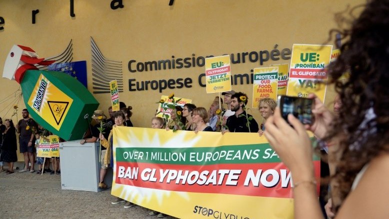 França vai proibir totalmente uso do glifosato