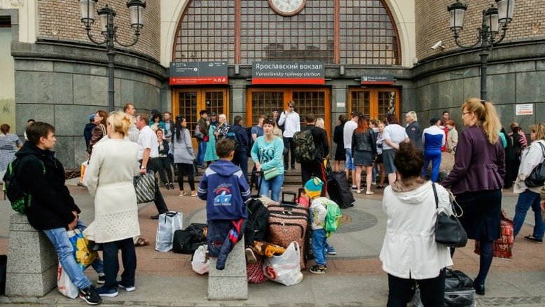 Alertas de bomba provocam evacuação de milhares de pessoas na Rússia