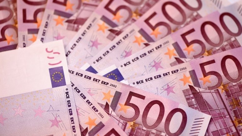 Suíça investiga por que alguém jogou 100 mil euros na privada