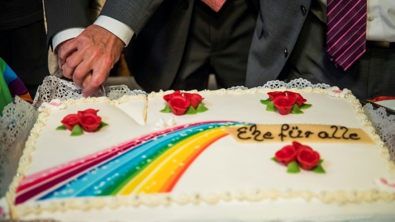 Alemanha celebra seus primeiros casamentos gays