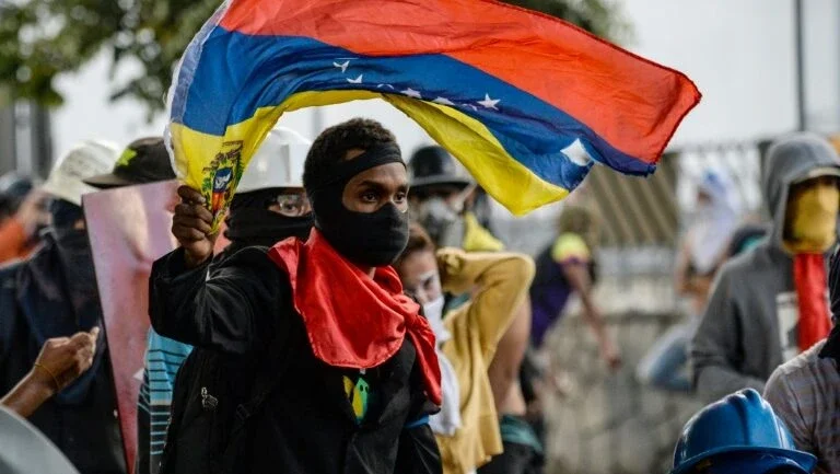 Apatia domina o ambiente a uma semana das eleições regionais na Venezuela