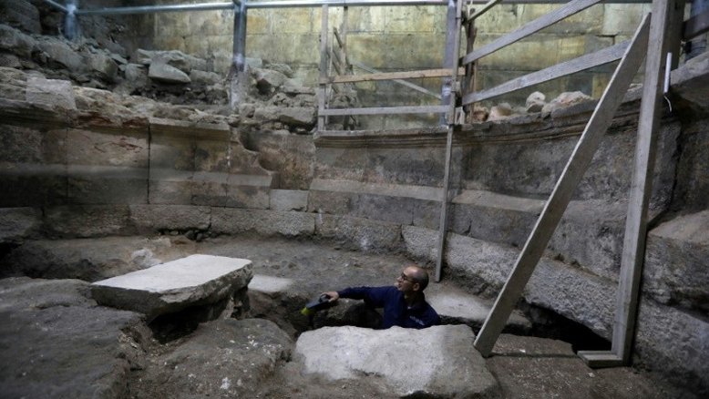 Israel descobre parte oculta do Muro das Lamentações