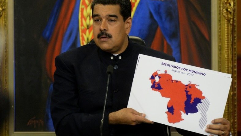 Maduro ataca 'ditadura' das redes sociais