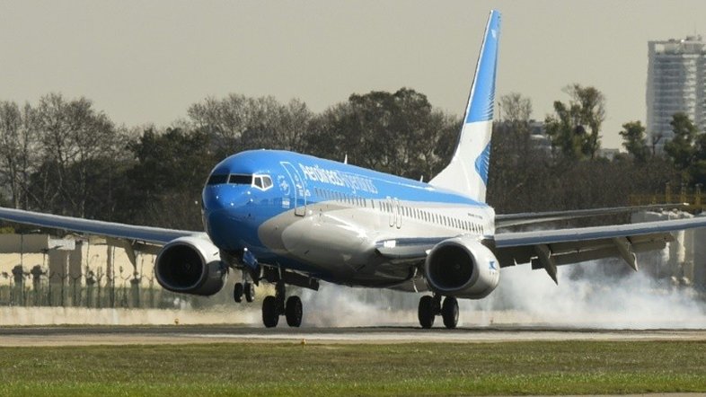 Aerolíneas Argentinas e Austral anunciam fusão