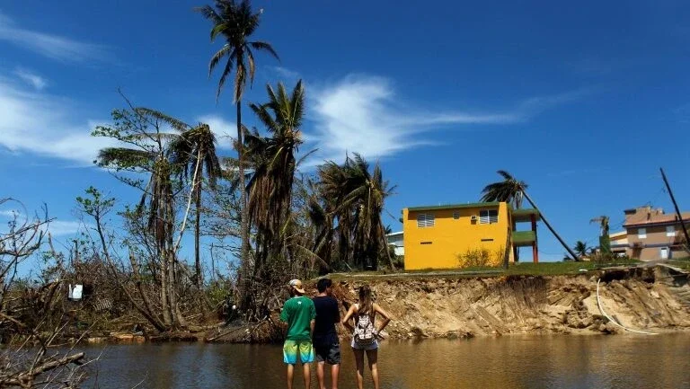 Representantes aprovam ajuda para Porto Rico e outras áreas de desastre