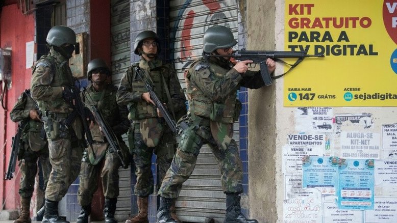 Turista espanhola morre após ser baleada pela Polícia na Rocinha