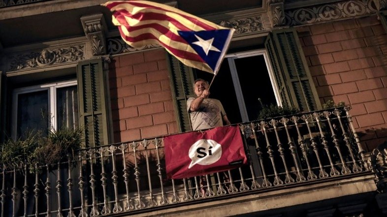 Pressão internacional sobre governo de Madri para encontrar soluções na Catalunha