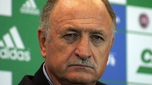 Felipão explica por que quer ganhar três torneios: "27 jogadores  escolhidos a dedo"