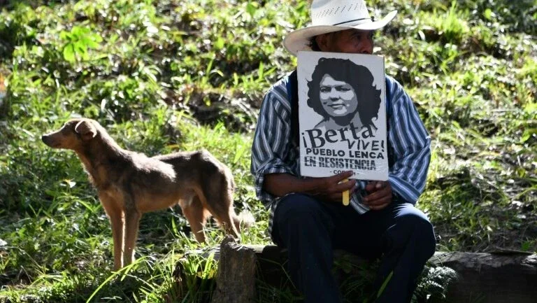 Detidos agentes que tentaram encobrir assassinos de ambientalista hondurenha