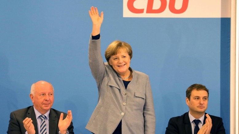 Merkel quer formar novo governo 'rapidamente'