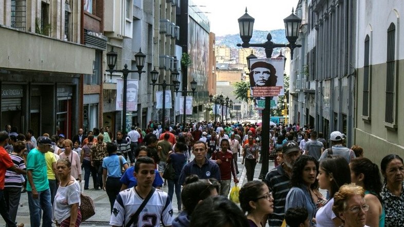 Venezuela convoca credores para renegociar dívida externa
