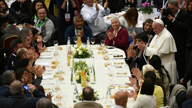 Papa convita excluídos ao Vaticano par a primeira Jornada Mundial dos Pobres