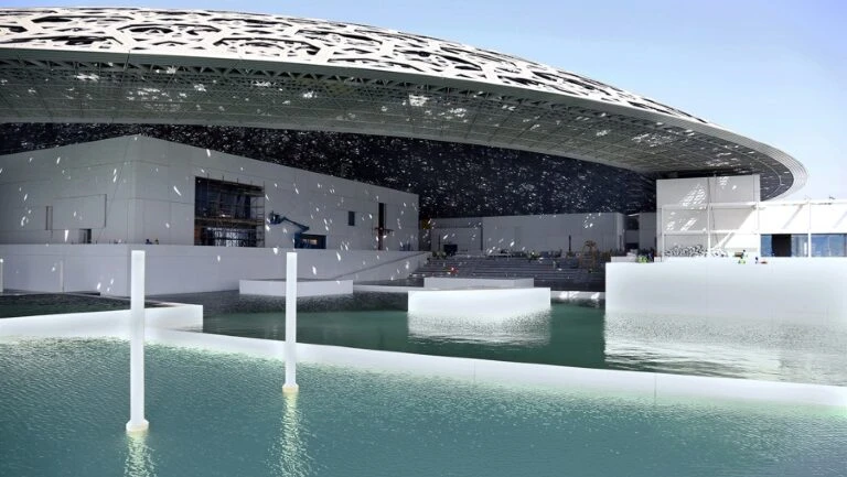 O Louvre de Abu Dhabi abre suas portas na quarta-feira; assista ao vídeo