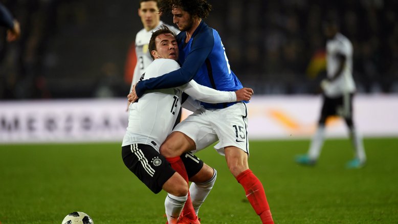 Alemanha marca no final e arranca empate com a França por 2 a 2 em amistoso