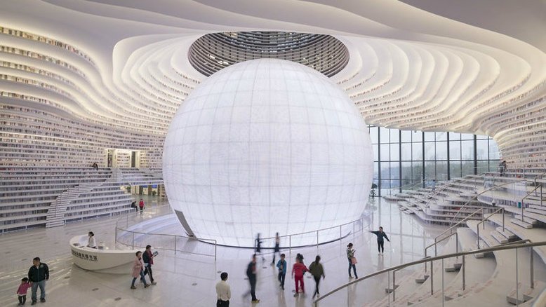 Com mais de 1,2 milhão de livros, biblioteca inaugurada na China impressiona pelo espaço futurista. Veja fotos