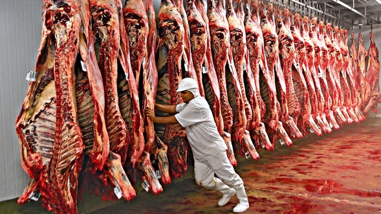 Após choque, carne fica mais barata e desacelera inflação ao consumidor no IGP-10