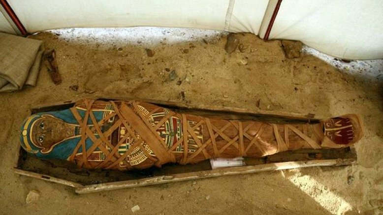 Arqueólogos russos encontram múmia greco-romana no Egito