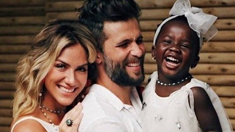 Após comentário racista no Instagram, Bruno Gagliasso presta queixa em delegacia do Rio