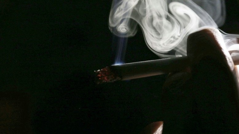 'Fumar mata', alertam companhias de tabaco dos EUA, atendendo à Justiça