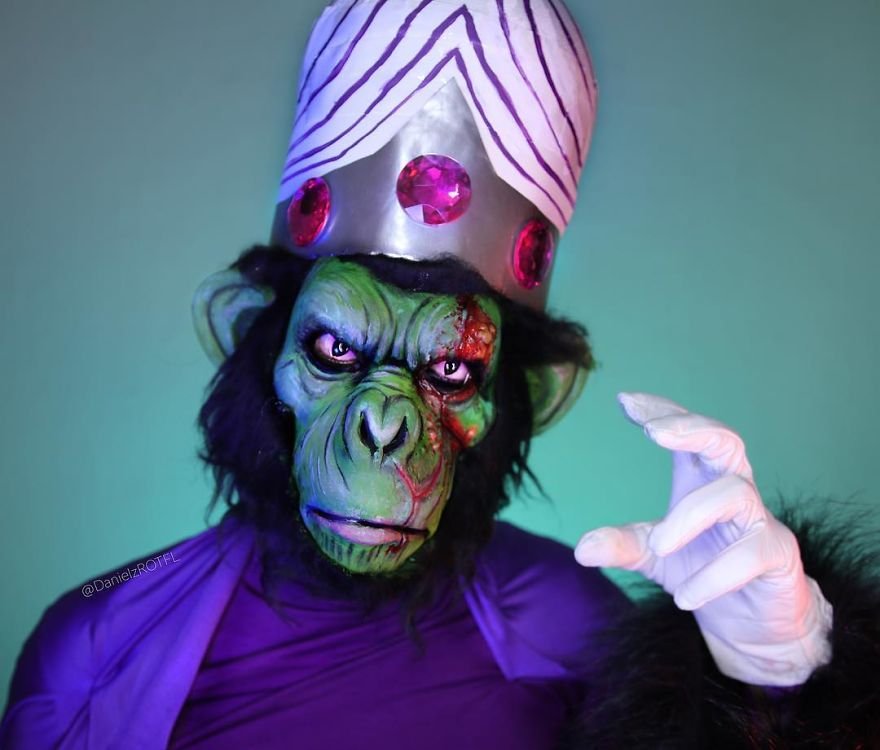 Artista recria personagens do cinema usando maquiagem e resultado é surpreendente; veja fotos 20 Artista recria personagens do cinema usando maquiagem e resultado é surpreendente; veja fotos