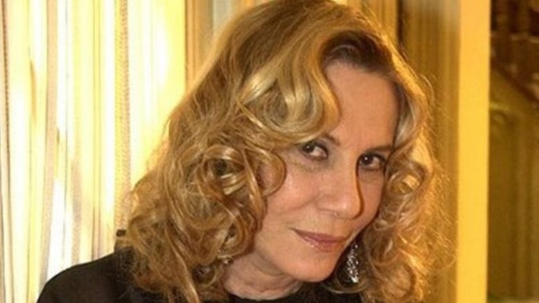 Aos 76 anos, Renata Sorrah revela ser bissexual