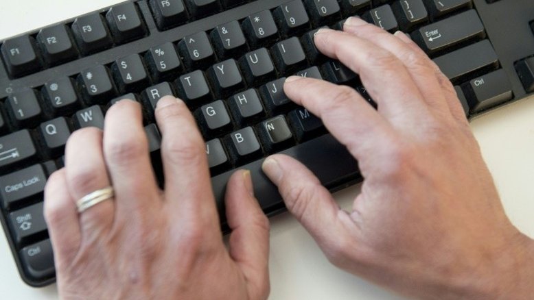 China condena vendedor de programas anticensura na internet