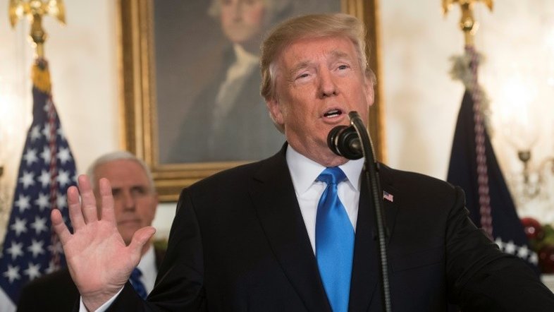 Trump pede que sauditas permitam entrada de ajuda humanitária no Iêmen