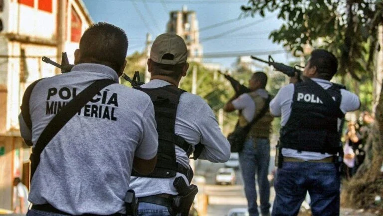 Violência do crime organizado espalha cemitérios por todo o México