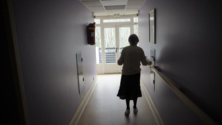 Remédio da Eli Lilly retarda avanço do Alzheimer, mostra estudo