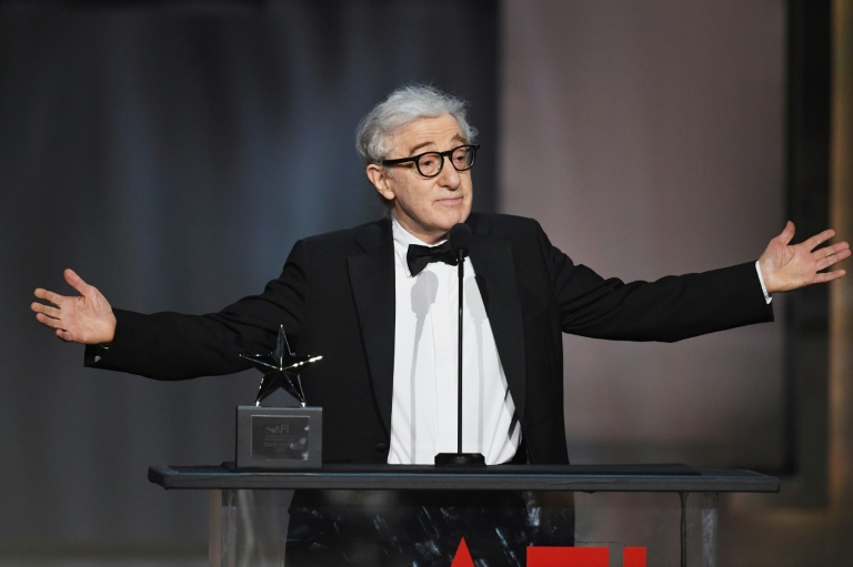 Teatro dos EUA cancela musical de Woody Allen por escândalo sexual