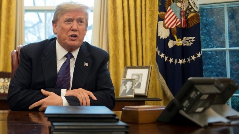 Trump apoia "100%" publicar memorando que acusa FBI de espionagem