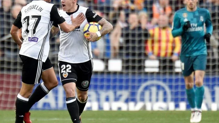 Valencia quer segurar Barcelona na Copa do Rei