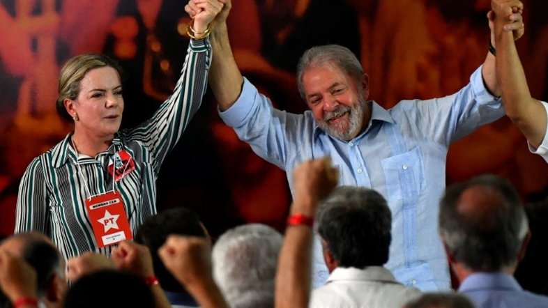 Moro tem obsessão, ódio e rancor a Lula, diz Gleisi Hoffmann