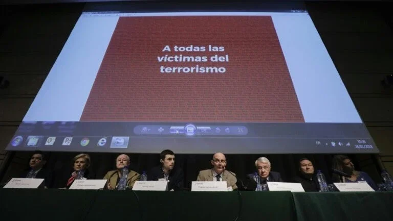Vítimas dos atentados de Bruxelas se dizem "abandonadas" pela Bélgica