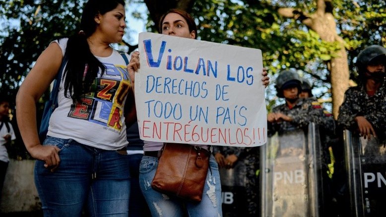 Piloto rebelde Óscar Pérez é enterrado em Caracas, sem aval da família