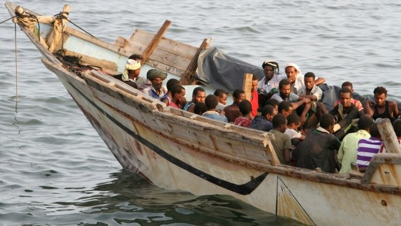 Naufrágio deixa 30 mortos perto da costa do Iêmen