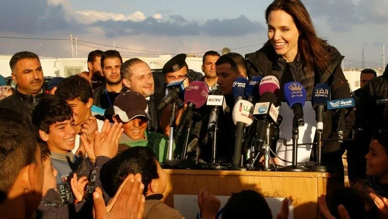 Angelina Jolie pede a Conselho de Segurança da ONU que resolva conflito sírio