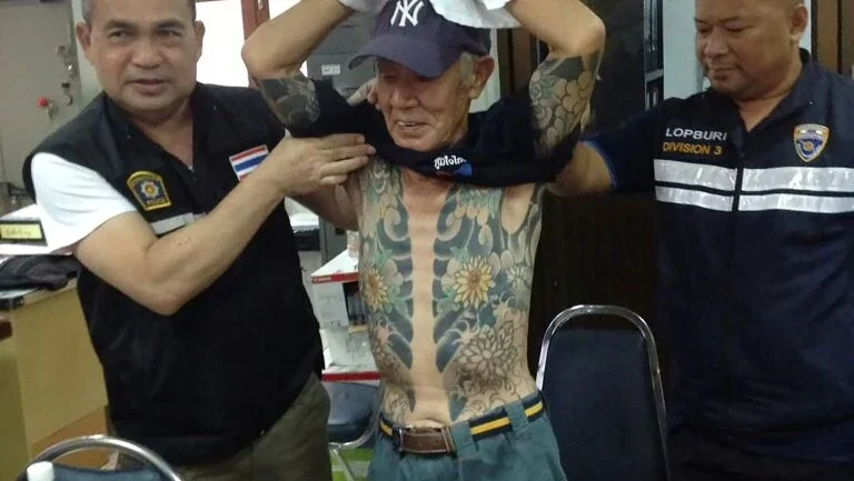 Chefe de Yakuza identificado por tatuagens é preso na Tailândia