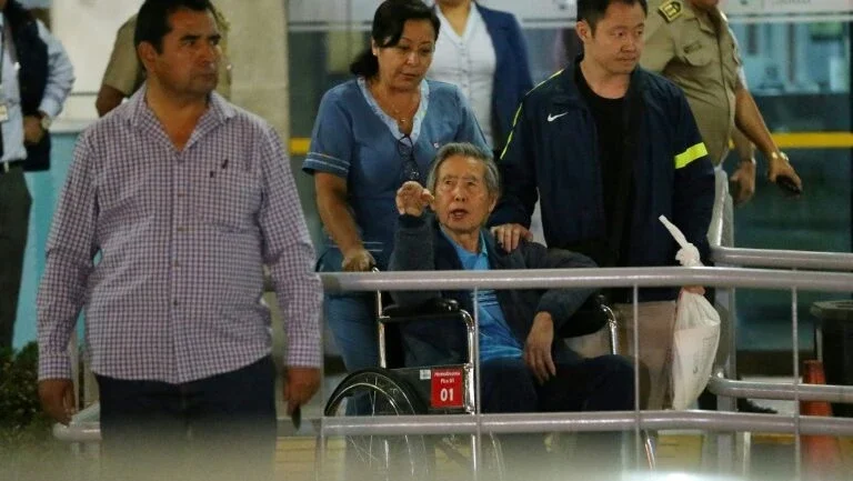Fujimori dá entrada em hospital com arritmia cardíaca