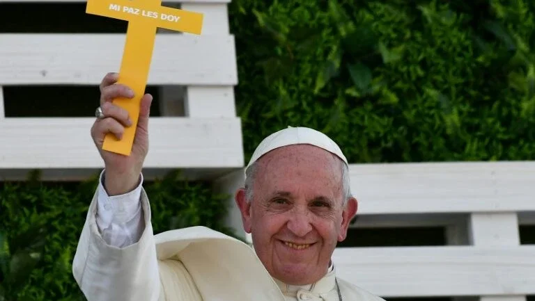 Papa Francisco renderá tributo a relíquias de seus santos favoritos no Peru