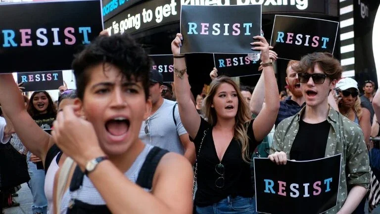 Transgênero já podem se alistar nas Forças Armadas americanas