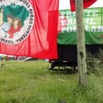 "Vim aqui falar de minha candidatura. Vamos ganhar as eleições", diz Lula em manifestação