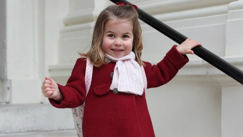 Princesa Charlotte começa a frequentar creche em Londres