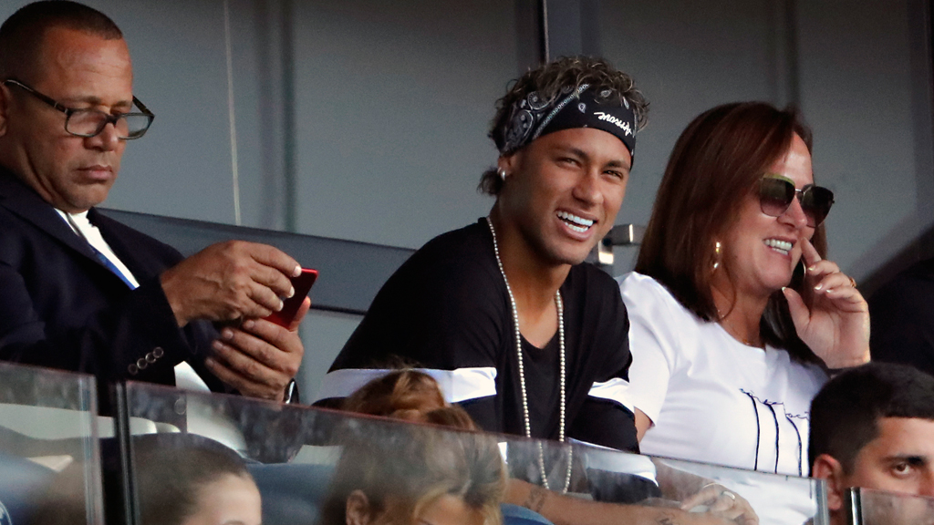 Jogadas suspeitas dos pais de Neymar