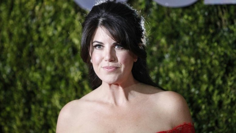 'Estava apaixonada', diz Monica Lewinsky ao relembrar affair com Bill Clinton