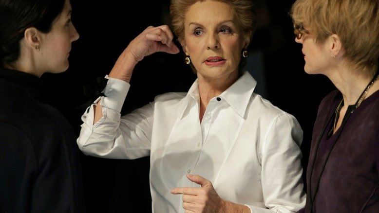 Estilista Carolina Herrera deixa direção criativa de sua marca